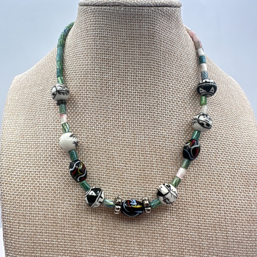 Vintage Y2K Silver Tone Beaded Necklace Boho Multicolor Glass Jewelry 14"